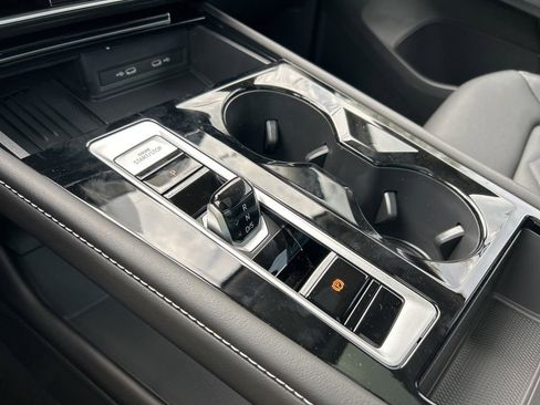 New 2026 Volkswagen Atlas SE image 38