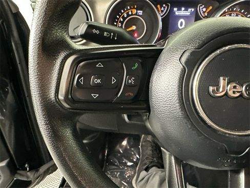 Certified 2019 Jeep Wrangler Unlimited Sport image 24