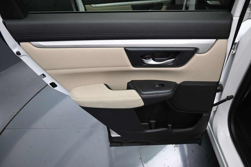 Used 2020 Honda CR-V LX image 26