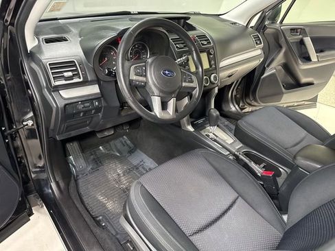 Used 2018 Subaru Forester 2.5i w/ Alloy Wheel Package AWD/4WD image 10