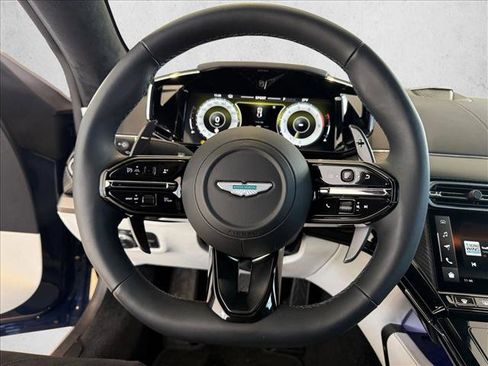 New 2025 Aston Martin V8 Vantage Coupe image 12