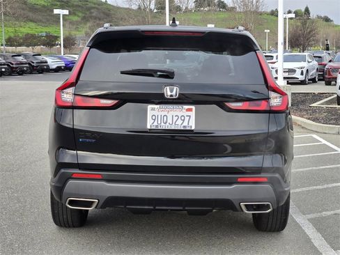 Used 2026 Honda CR-V Sport image 5