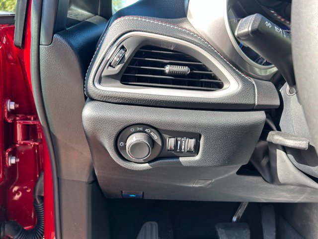 New 2027 Chrysler Pacifica Select FWD image 29