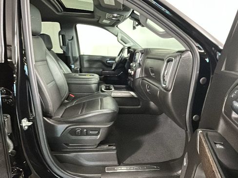 Used 2022 GMC Sierra 1500 Denali w/ Denali Premium Package AWD/4WD image 33