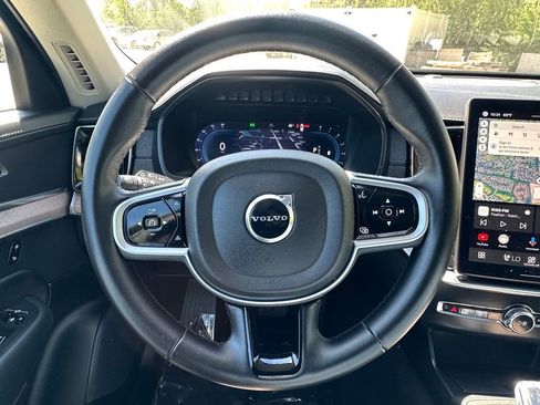 Used 2025 Volvo XC90 B6 Plus AWD/4WD image 37