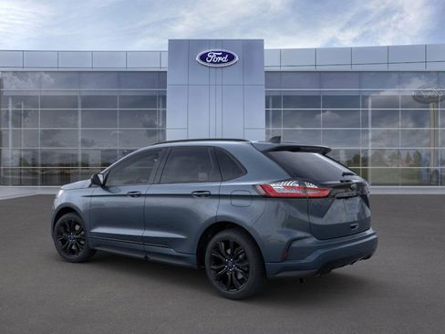 New 2024 Ford Edge SE w/ Black Appearance Package image 4