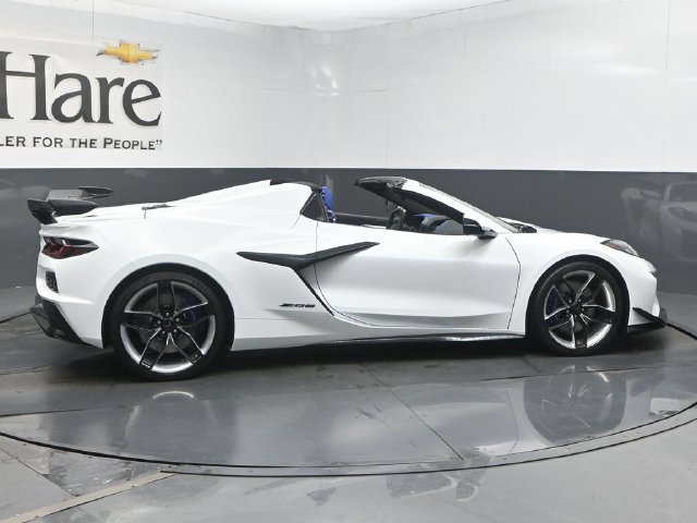 New 2027 Chevrolet Corvette Z06 RWD image 21