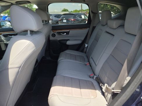 Used 2017 Honda CR-V Touring image 5