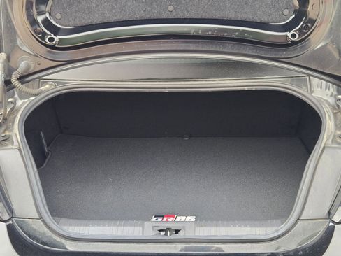 Used 2023 Toyota GR86 Premium RWD image 23