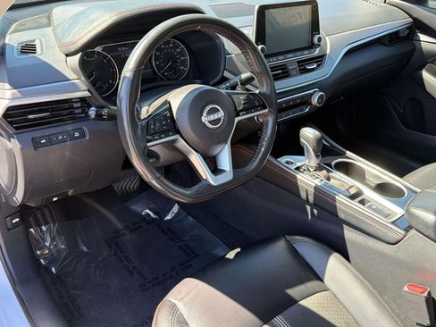 Used 2024 Nissan Altima 2.5 SR AWD/4WD image 4