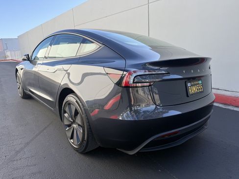 Used 2025 Tesla Model 3 RWD image 4
