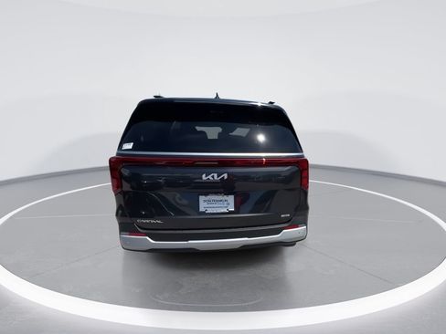 New 2026 Kia Carnival EX FWD image 7