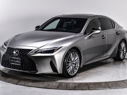 Used 2023 Lexus IS 300 w/ Premium Package RWD image 2