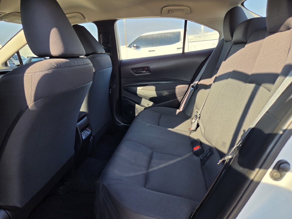 Used 2026 Toyota Corolla LE FWD image 27