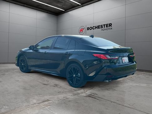 Certified 2025 Toyota Camry SE AWD/4WD image 3