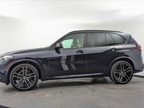 Used 2021 BMW X5 sDrive40i w/ M Sport Package RWD image 3