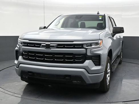 Used 2024 Chevrolet Silverado 1500 RST image 8