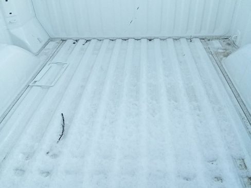 Used 2024 Chevrolet Silverado 1500 LT image 8