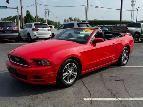 Used 2014 Ford Mustang Premium RWD image 19