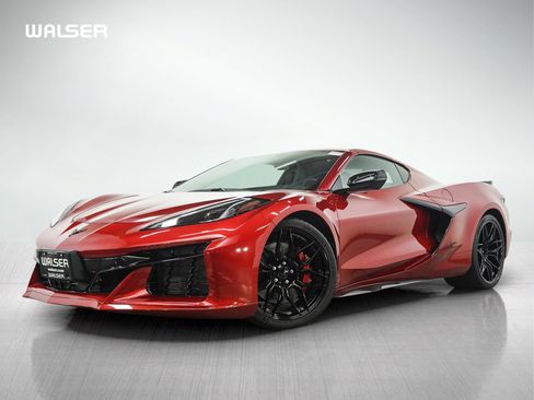 Used 2025 Chevrolet Corvette Z06 w/ Stealth Interior Trim Package RWD image 1