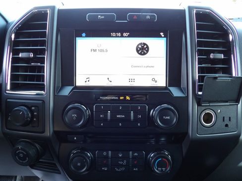 Used 2016 Ford F150 XLT w/ Equipment Group 302A Luxury image 19