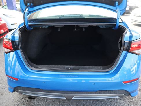 Used 2022 Nissan Sentra SR w/ Electronics Package FWD image 26