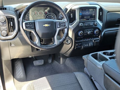 Used 2019 Chevrolet Silverado 1500 LT w/ Texas Edition AWD/4WD image 16