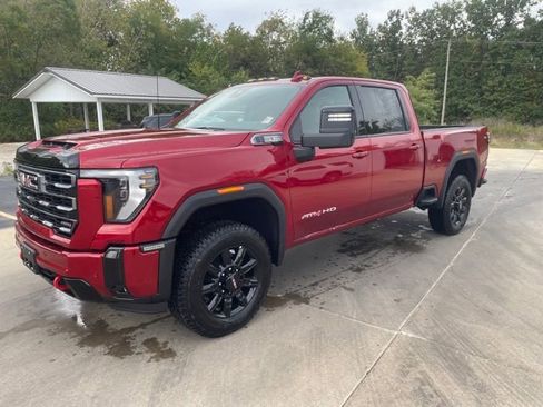 New 2026 GMC Sierra 2500 AT4 image 3