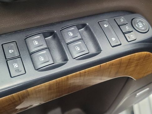 Used 2018 GMC Sierra 1500 SLT w/ SLT Premium Package image 27