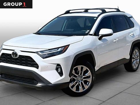 Used 2023 Toyota RAV4 XLE Premium FWD image 1