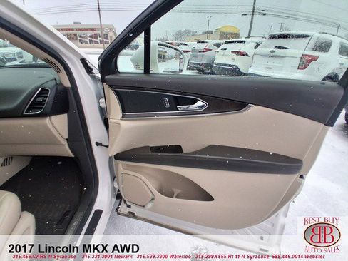Used 2017 Lincoln MKX Reserve w/ Lincoln MKX Climate Package image 18
