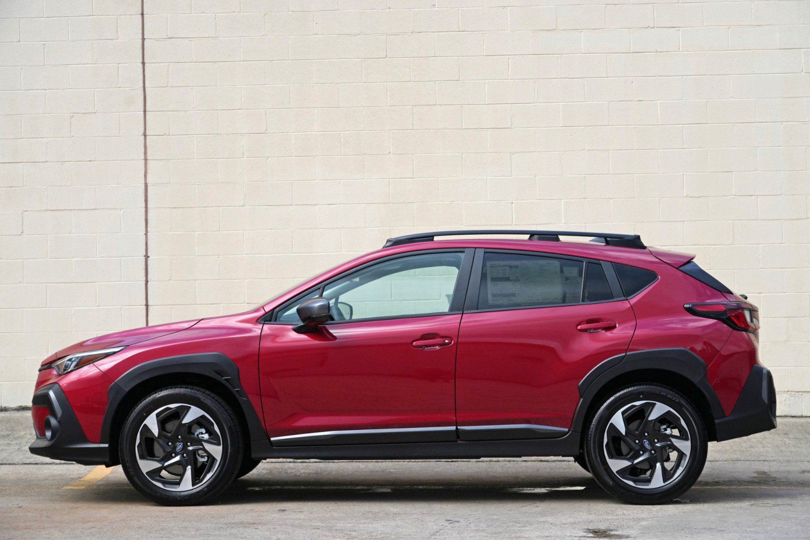 Used 2026 Subaru Crosstrek 2.5i Limited w/ Crosstrek Mirror Package AWD/4WD image 5