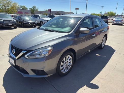 Used 2019 Nissan Sentra S w/ Appearance Package FWD image 7