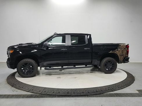 Used 2024 Chevrolet Silverado 1500 Custom Trail Boss w/ Realtree Special Edition AWD/4WD image 4