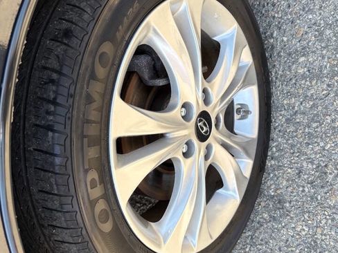 Used 2013 Hyundai Sonata Limited image 17