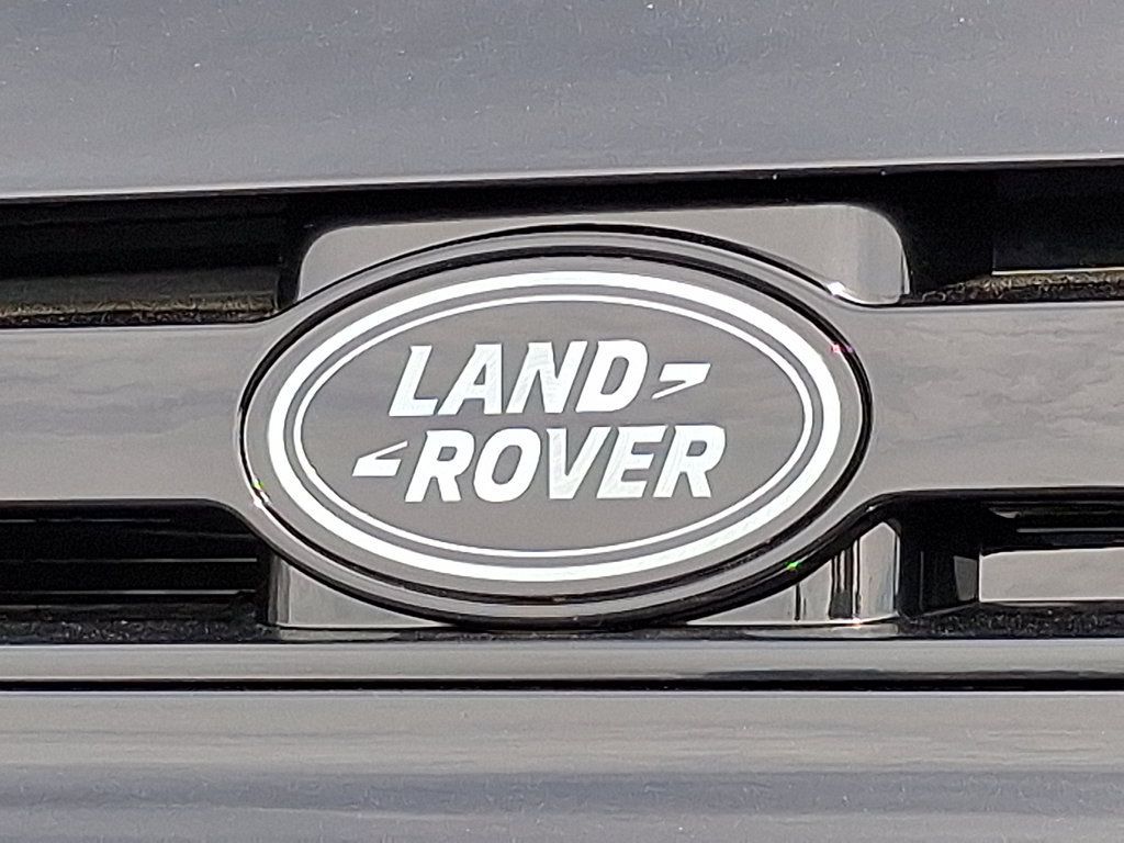 New 2026 Land Rover Defender 110 X-Dynamic SE AWD/4WD image 19