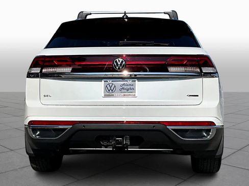 New 2026 Volkswagen Atlas Cross Sport SEL image 4