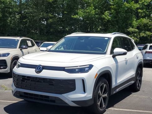 New 2026 Volkswagen Tiguan SE AWD/4WD image 31