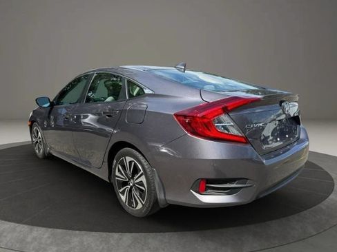 Used 2016 Honda Civic EX-T image 4