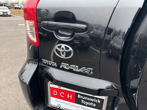 Used 2007 Toyota RAV4 Limited image 8