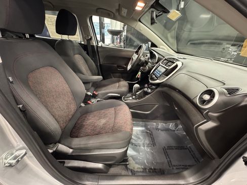 Used 2017 Chevrolet Sonic LT image 24