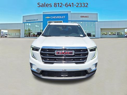 New 2026 GMC Acadia Elevation w/ Elevation Premium Package FWD image 2