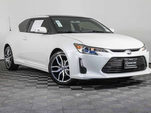 Used 2016 Scion tC image 1