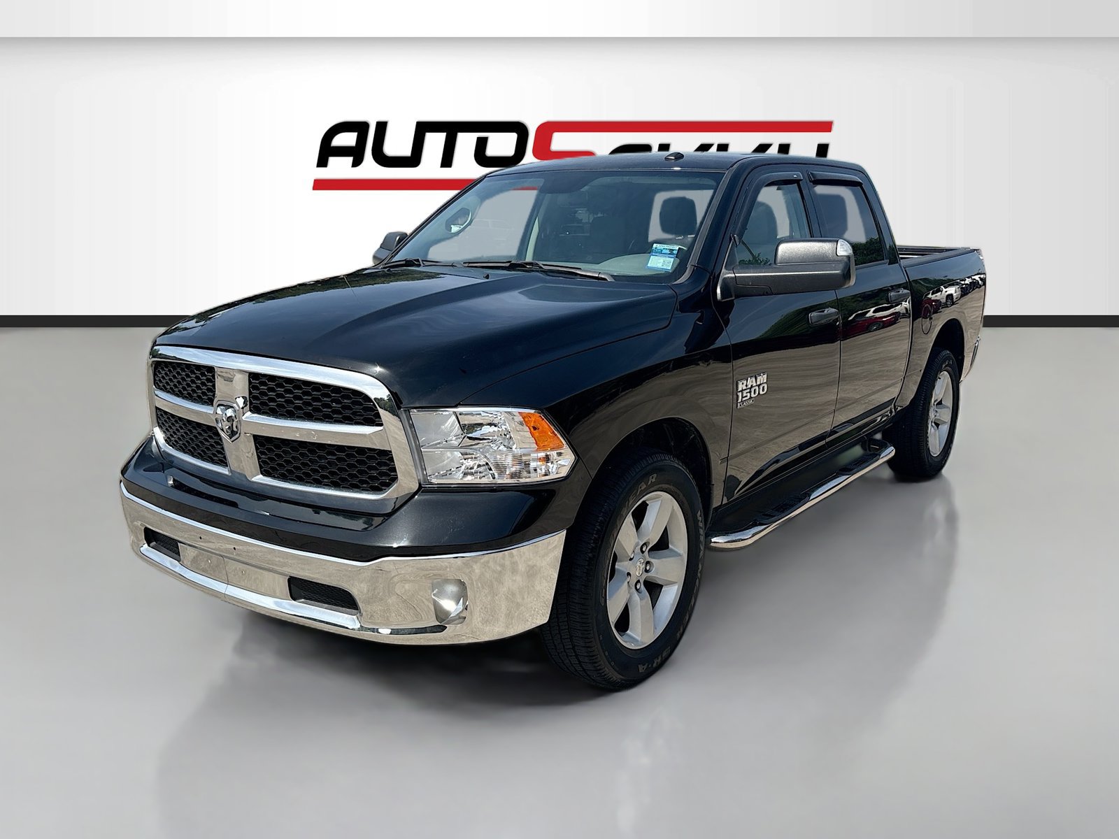 Used 2023 RAM 1500 Tradesman w/ Tradesman SXT Package AWD/4WD image 3