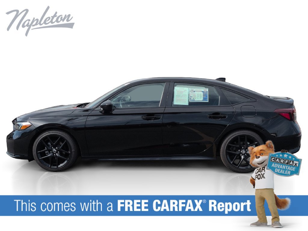 Used 2025 Honda Civic Sport image 2