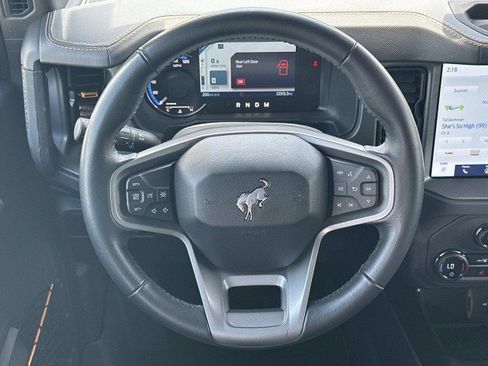 Used 2024 Ford Bronco Badlands AWD/4WD image 23