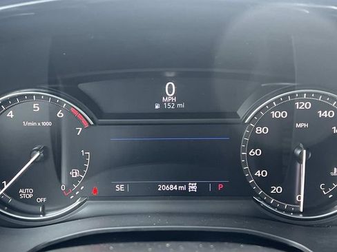 Used 2023 Cadillac XT5 Luxury image 24