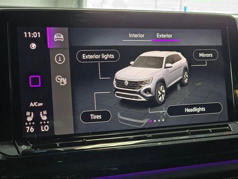 New 2024 Volkswagen Atlas Cross Sport SEL R-Line AWD/4WD image 20