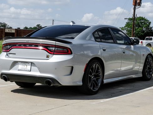 Used 2023 Dodge Charger Scat Pack w/ Harman/Kardon Audio Group RWD image 8
