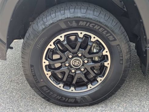 Used 2024 Toyota Tundra SR5 w/ TRD Off-Road Package AWD/4WD image 14